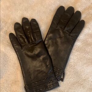 Women's Gloves, 7.5, dark brown leather, lined, minimal wear, very nice!